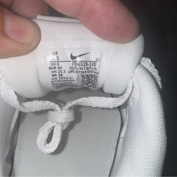 Size 8.5 - Nike Air Max 90 LV8 Sail Light Orewood W - Picture 8 of 11